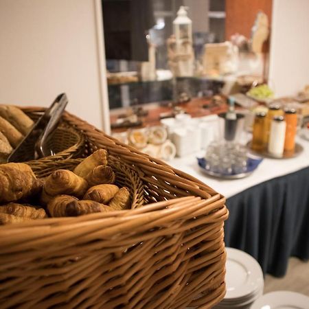 Hotel Am Friesenstrand Tossens Eksteriør billede