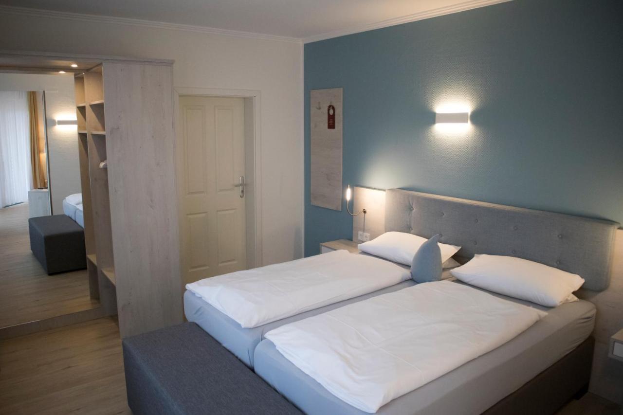 Hotel Am Friesenstrand Tossens Eksteriør billede