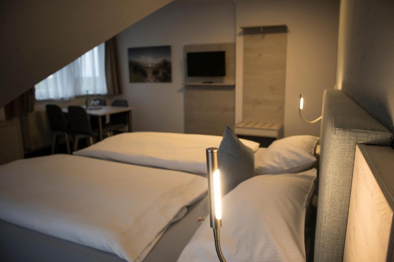 Hotel Am Friesenstrand Tossens Eksteriør billede