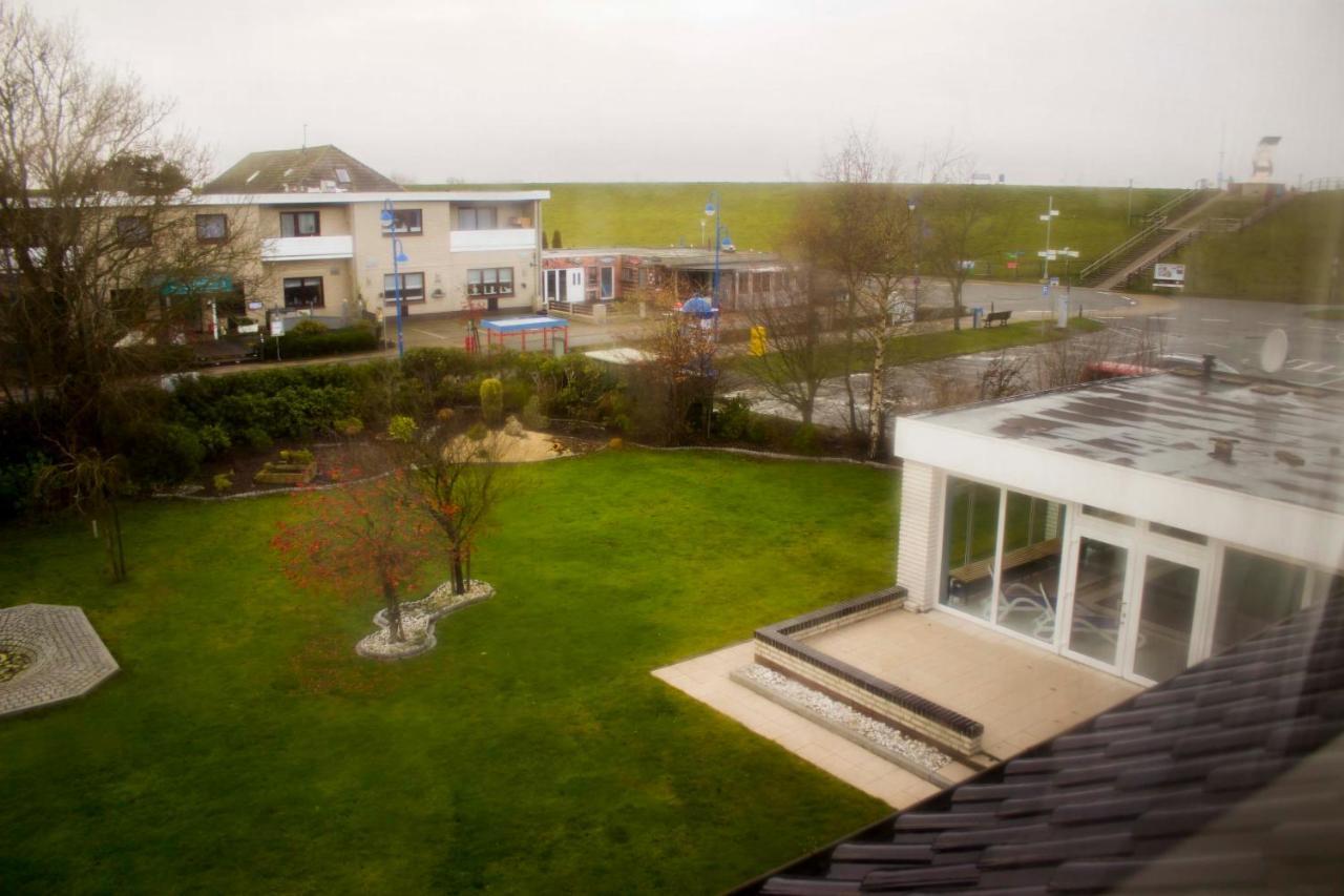 Hotel Am Friesenstrand Tossens Eksteriør billede